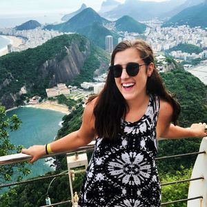 Meet your Posher, Nina